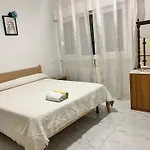 Stop&Go, Camere Condivise